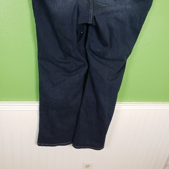 Torrid Denim First At Fit Women's Plus Size High Rise Denim Jeans Size 26R - Picture 6 of 8